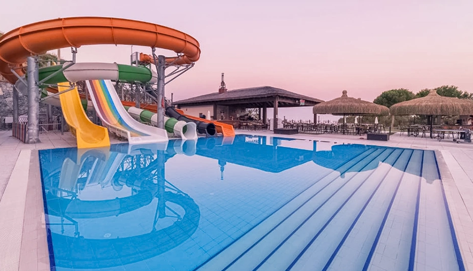 هتل رامادا ریزورت اند گلف کوش آداسی